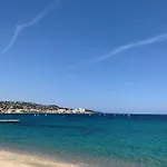 Avec Terrasse Vue A 50 M *