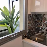 Apartment Avec Terrasse Vue A 50 M Sainte-Maxime